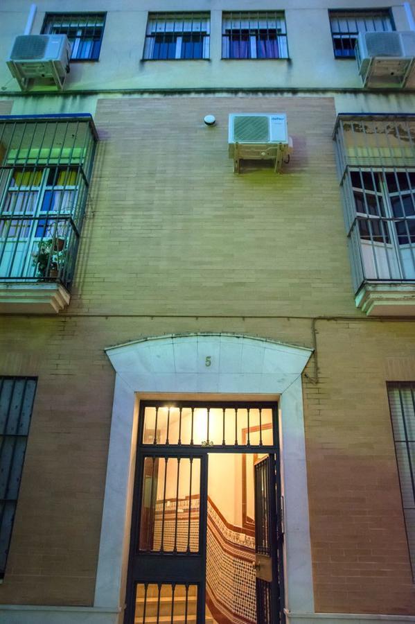 Апартаменты Apartamento Alfalfa Севилья Экстерьер фото