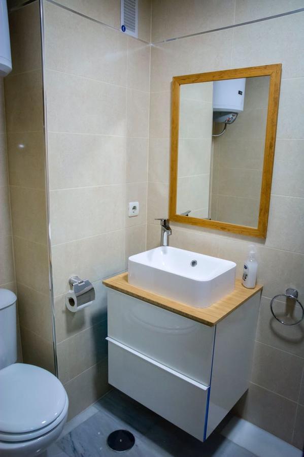 Апартаменты Apartamento Alfalfa Севилья Экстерьер фото